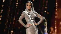 Miss Bahrain di Miss Universe Tidak Kenakan Bikini, credit: @missuniversebahrain
