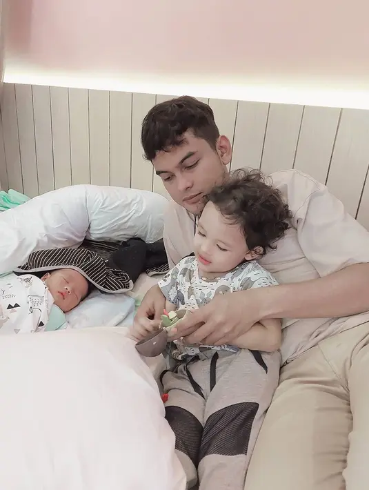 Ridwan Ghani dan Adhitya Putri (Instagram/ridwanghany)