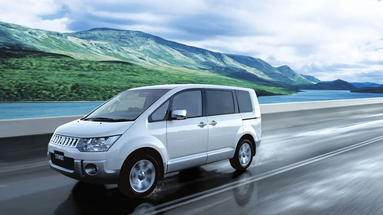 Mitsubisi Singkap MPV Berkemampuan Off-Road di IIMS 2014
