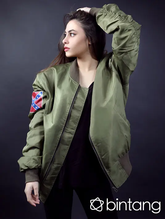 Walaupun masih muda, akan tetapi Valerie sudah punya bisnis yang bergerak di bidang kecantikan. (Nurwahyunan/Bintang.com)