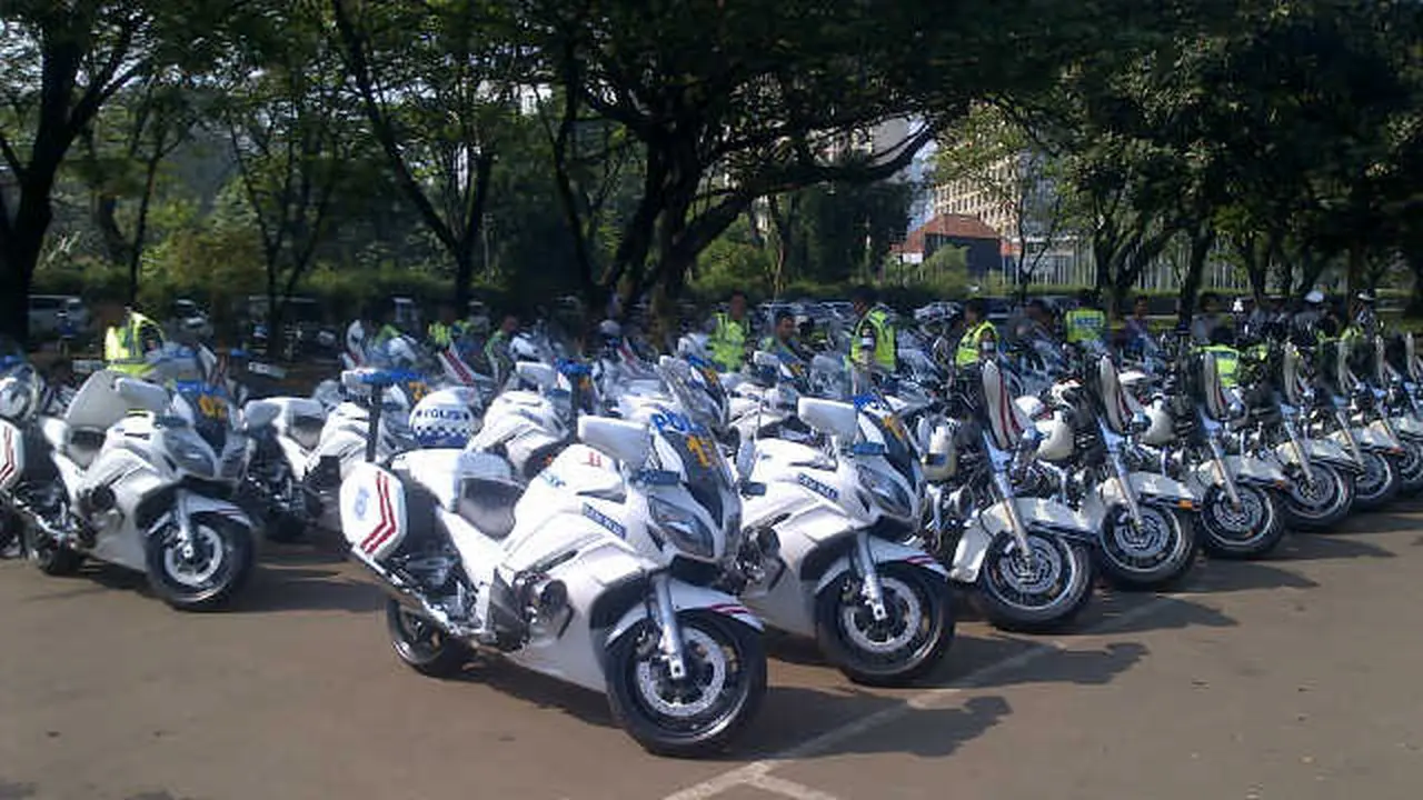 Ratusan Kendaraan Polisi Disiagakan untuk Operasi Ketupat 2014