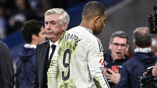 Carlo Ancelotti dan Kylian Mbappe