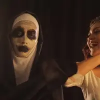 Gara-gara lagu yang terinspirasi Valak, jebolan D'Academy ini banyak diperbincangkan di social media.