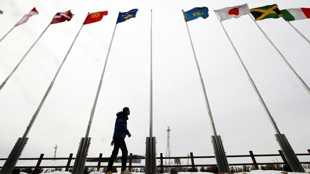 Jelang Olimpiade Musim Dingin di Korea Selatan, Bendera Korea Utara Ikut Berkibar