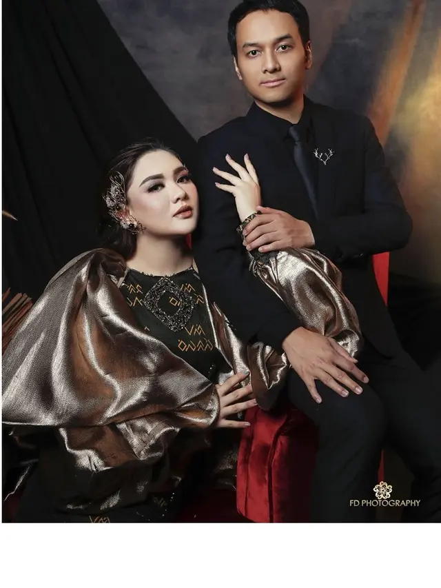Hamil Anak Kedua, Ini 6 potret Terbaru Vicky Shu yang Tetap Memesona