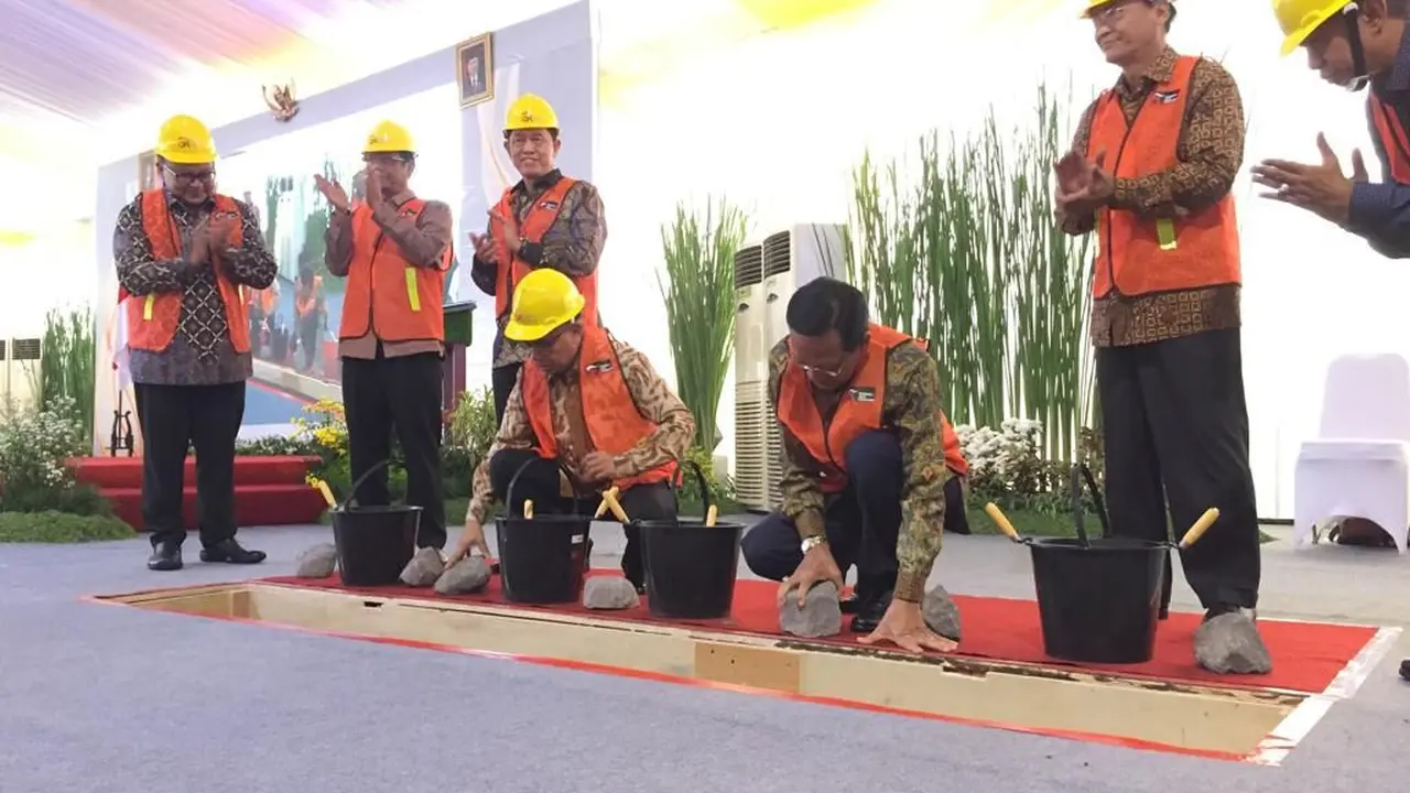 Otoritas Jasa Keuangan pada Sabtu ini memulai proses pembangunan Gedung Kantor OJK Daerah Istimewa Yogyakarta.