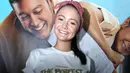Dalam film bergenre komedi ini, Amanda memerankan sebagai Alya. Gadis SMA yang dijodohkan dengan pria ganteng yang berprofesi sebagai pilot bernama Arsen (Dimas Anggara). (Adrian Putra/ Bintang.com)
