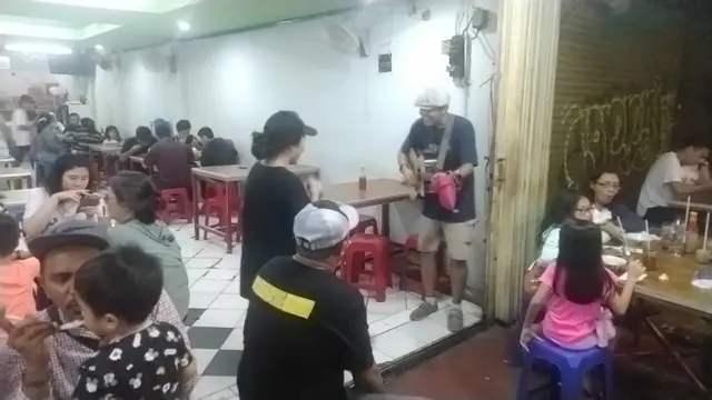 Roti Bakar Wiwied