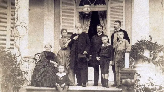 Kaisar terakhir Brasil, Pedro II dan keluarganya sebelum diasingkan ke Eropa