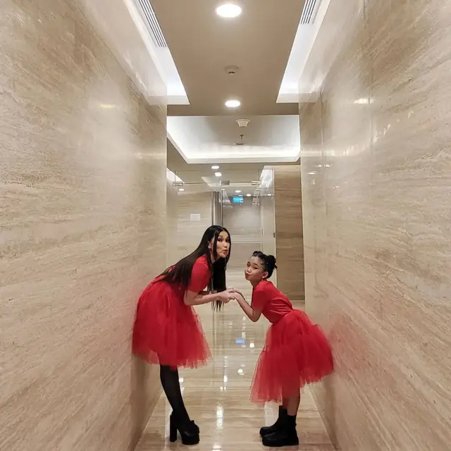 Bilqis, anak Ayu Ting Ting banjir pujian