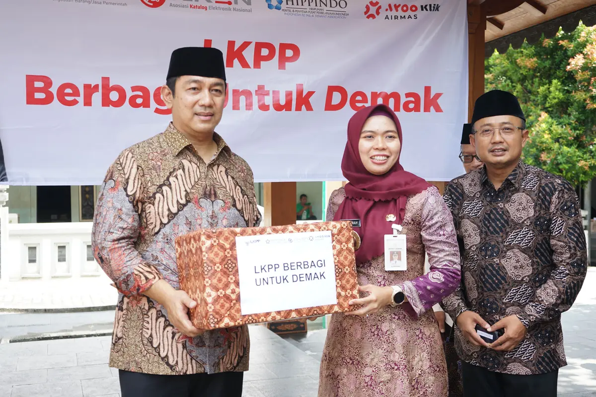 LKPP.