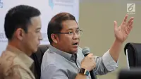 Menkominfo Rudiantara memberi penjelasan saat diskusi FMB 9 bertajuk 'Investasi Unicorn untuk Siapa?' di Jakarta, Selasa (26/2). FMB 9 ini membahas potret e-commerce dan start-up Indonesia di masa depan. (Liputan6.com/Herman Zakharia)