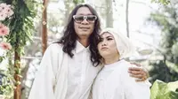 Aming dan Evelyn Nada Anjani resmi menikah [foro: instagram/ringgoagus]