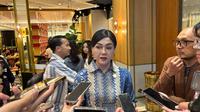 Kepala Eksekutif Pengawas Perilaku Pelaku Usaha Jasa Keuangan, Edukasi dan Pelindungan Konsumen OJK Friderica Widyasari Dewi angkat bicara mengenai rencana korban judi online bisa dapat bansos. (dok: Tira)