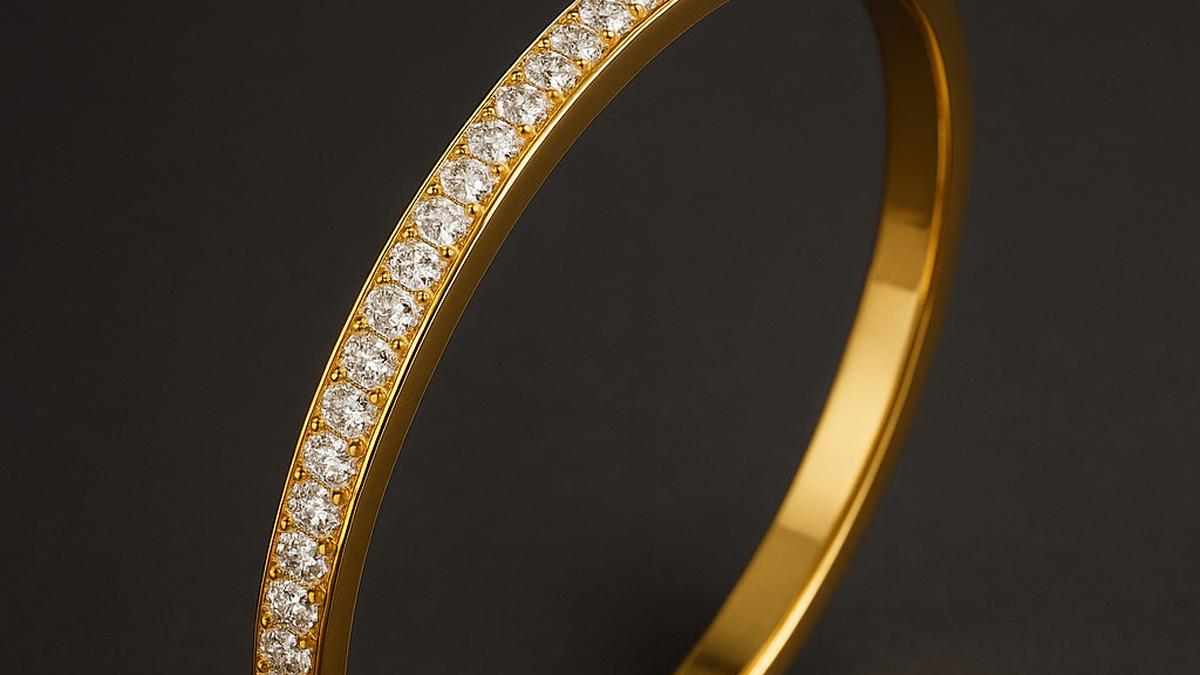 8 Model Gelang Emas dengan Zircon 24 Karat, Berkilau Mewah dan Elegan untuk Semua Acara
