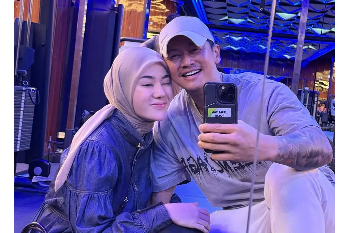 2 Bulan Nikah, Ini 6 Potret Clara Shinta dan Suami yang Dikabarkan Pisah Rumah