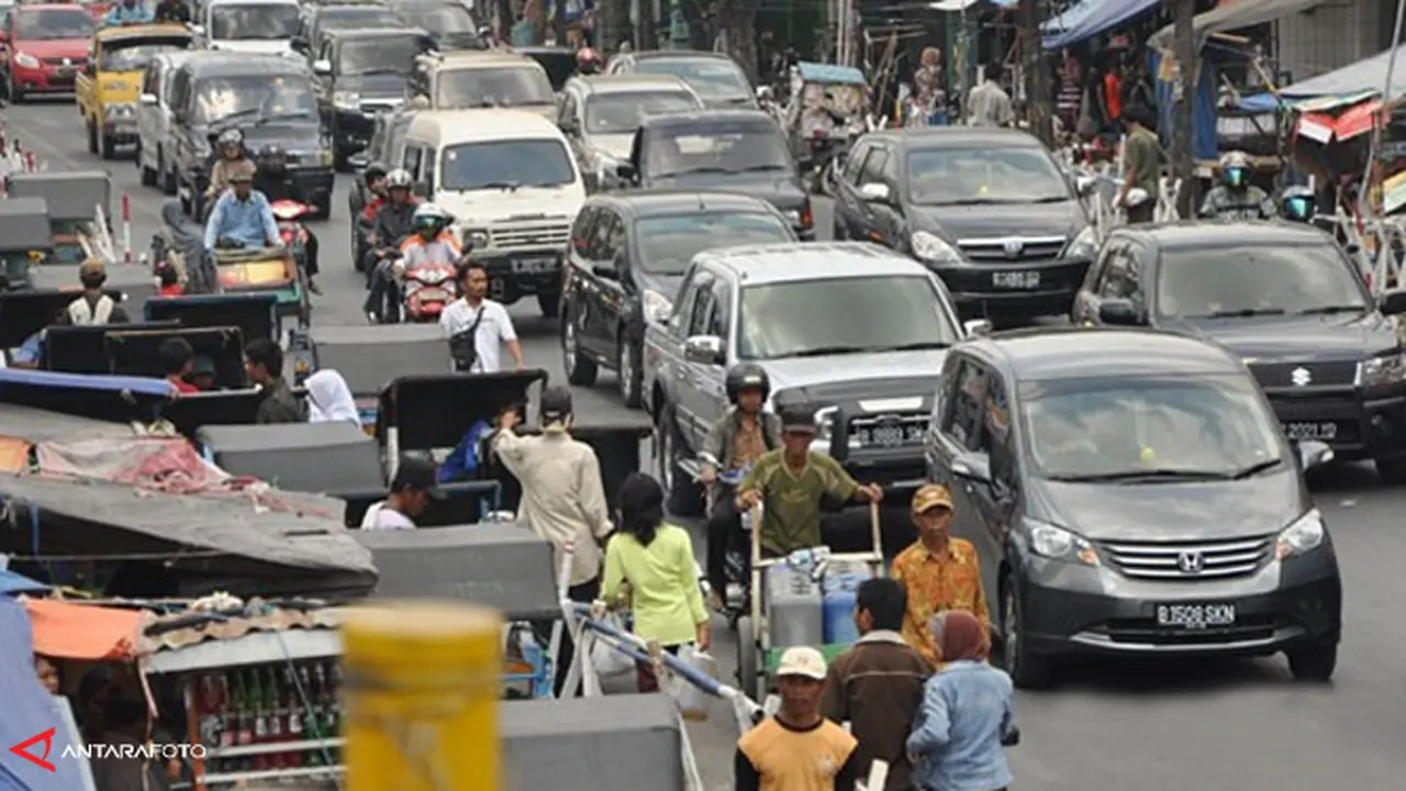 mudik-macet-130720b.jpg
