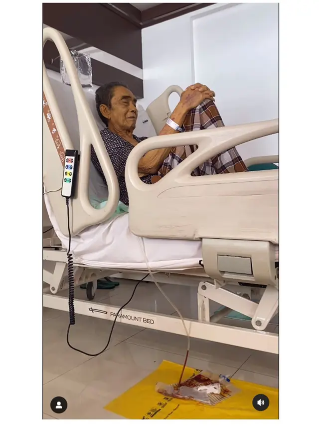 6 Momen Hangat Deswita Maharani Merawat Ayahnya Sebelum Meninggal Dunia