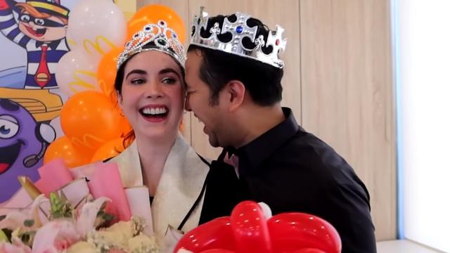 Serunya Perayaan Ulang Tahun ke-10 Pernikahan Arumi Bachsin dan Emil Dardak di McDonald's