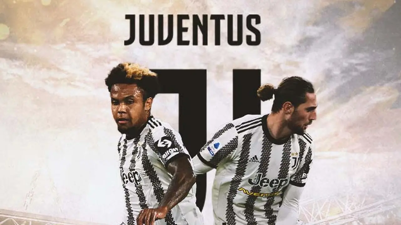 Juventus - Weston McKennie dan Adrien Rabiot