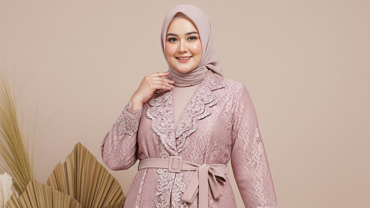 7 Model Gamis Blazer Brokat untuk Wanita Berhijab Gemuk yang Ingin Tampil Modis