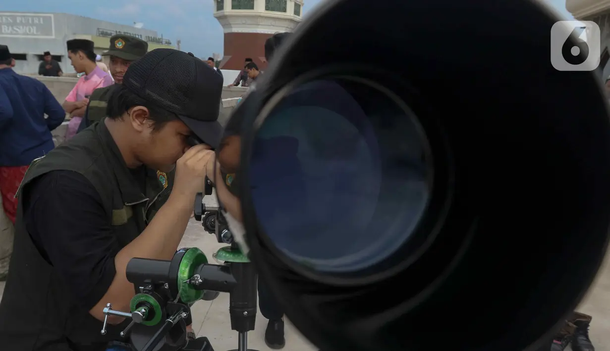 Pemantauan hilal Ramadan 2024 akan dilakukan di 134 lokasi di seluruh Indonesia. (Liputan6.com/Herman Zakharia)
