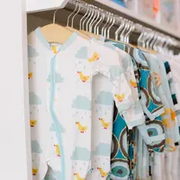 ilustrasi pakaian bayi/Jordan Nix/unsplash