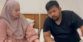 Belakangan ini nama Bedu menjadi perbincangan warganet. Pemilik nama asli Harabdu Tohar itu menjadi perbincangan karena mengalami krisis keuangan yang cukup serius. Sepi tawaran pekerjaan, membuat penghasilan bedu menurun drastis. [Instagram/beddu17]