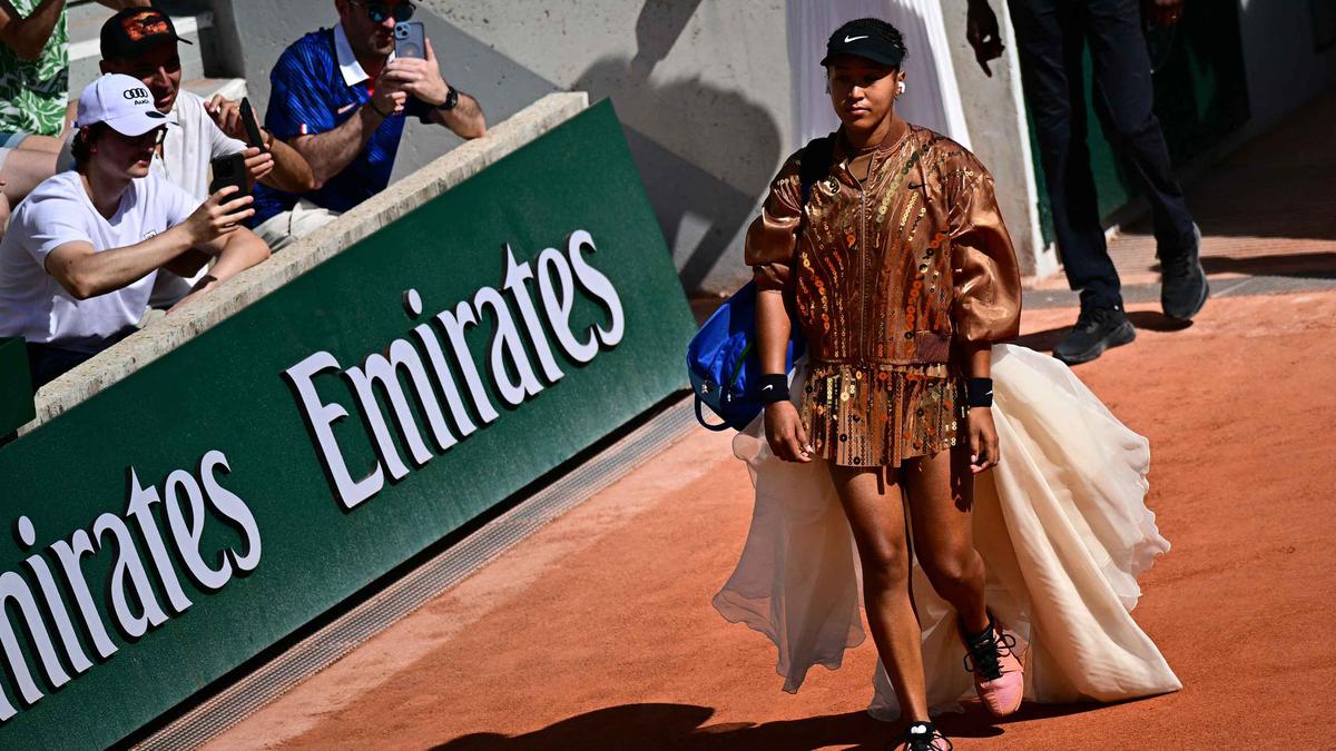 Kenakan Gaun Berkilau, Naomi Osaka Curi Perhatian di Prancis Terbuka 2026