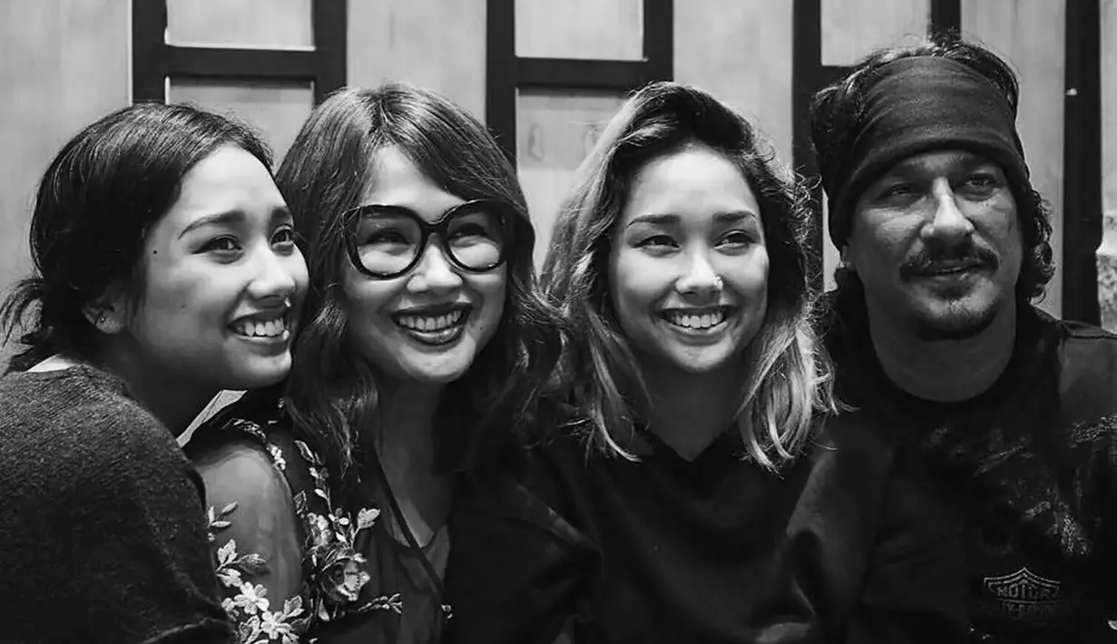 [Instagram/awethanks]