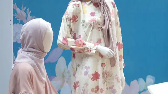 Mengintip Tren Busana Lebaran 2024 dari Desainer Ria Miranda