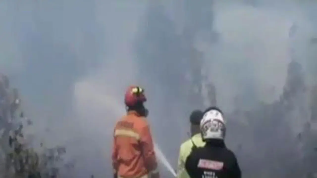 Segmen 1: Unjuk Rasa Ricuh hingga Kabut Asap Kian Pekat