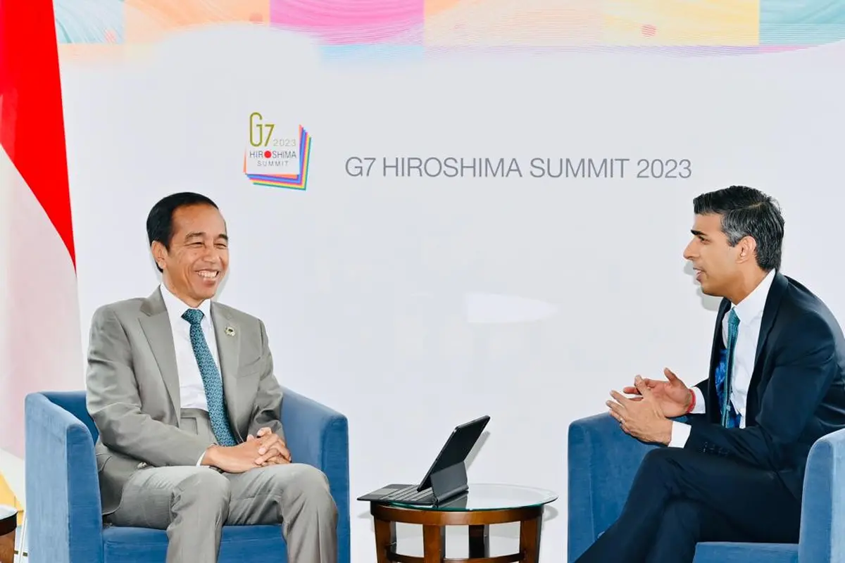 Presiden Joko Widodo menggelar pertemuan bilateral dengan Perdana Menteri (PM) Inggris Rishi Sunak di Hotel Grand Prince, Hiroshima, Jepang, Sabtu (20/5/2023).