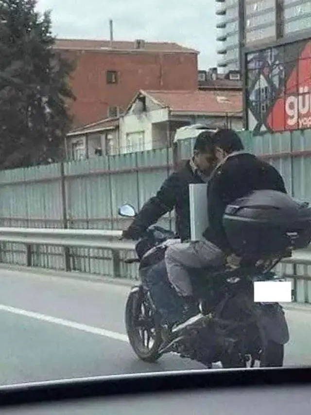 7 Potret Ilusi Optik Karena Pantulan Objek Ini Hasilnya Kocak