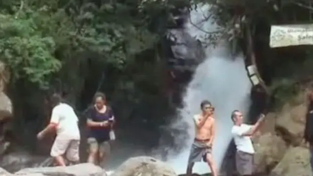 Berwisata ke Curug Panjang dan Cilember