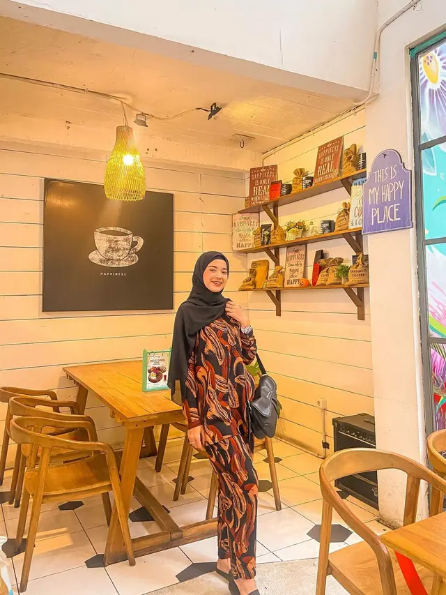 Potret terbaru Arifah Lubai yang kini mantap berhijab. (Sumber: Instagram/arifahlubai)