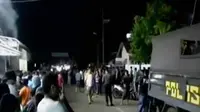 VIDEO: Demo Pemadaman Listrik di Nias Ricuh, 8 Wartawan Ditangkap