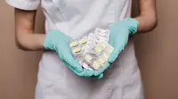 Cefixime Obat Apa? Ketahui Aturan Pakai dan Efek Sampingnya