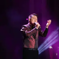 Sebagai perwakilan kontestan asal Indonesia grup E, Danang menjadi yang terbaik untuk sementara waktu dengan meraih 363 poin dari 4 juri di ajang D’Academy Asia pada 27 November 2015 malam. (Nurwahyunan/Bintang.com)