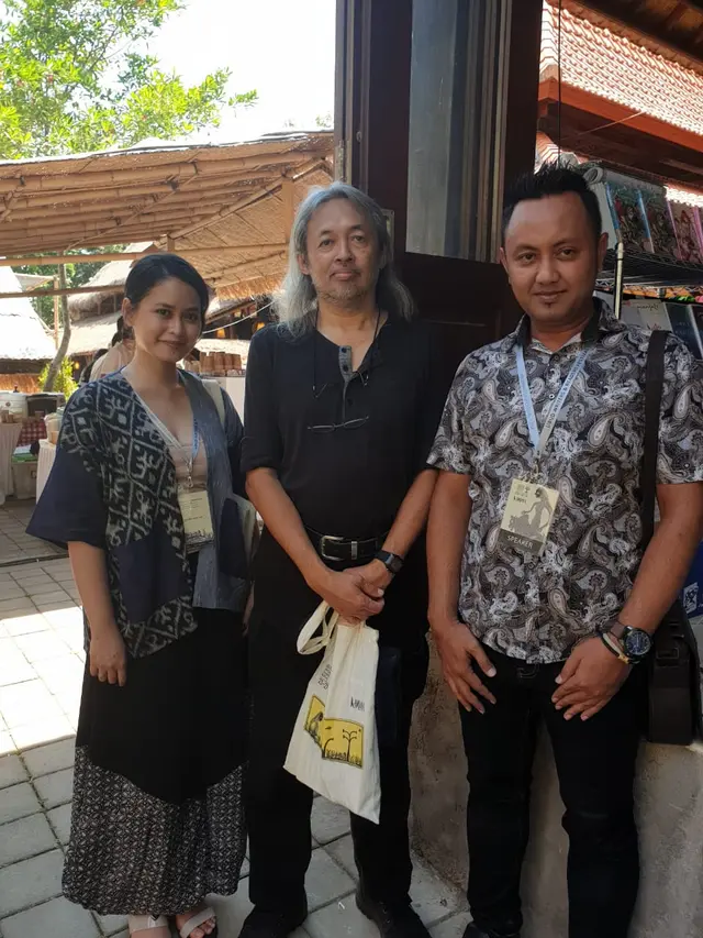 Heru bersama Seno Gumira Ajidarma dan Chandra Bientang di UWRF 2019, Ubud, Bali