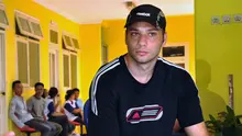Gelandang serang Arema FC musim 2009-2012, Roman Chmelo. (Bola.com/Iwan Setiawan)
