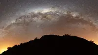 Milky Way di langit Selandia Baru. (Rob Dickinson/Caters)