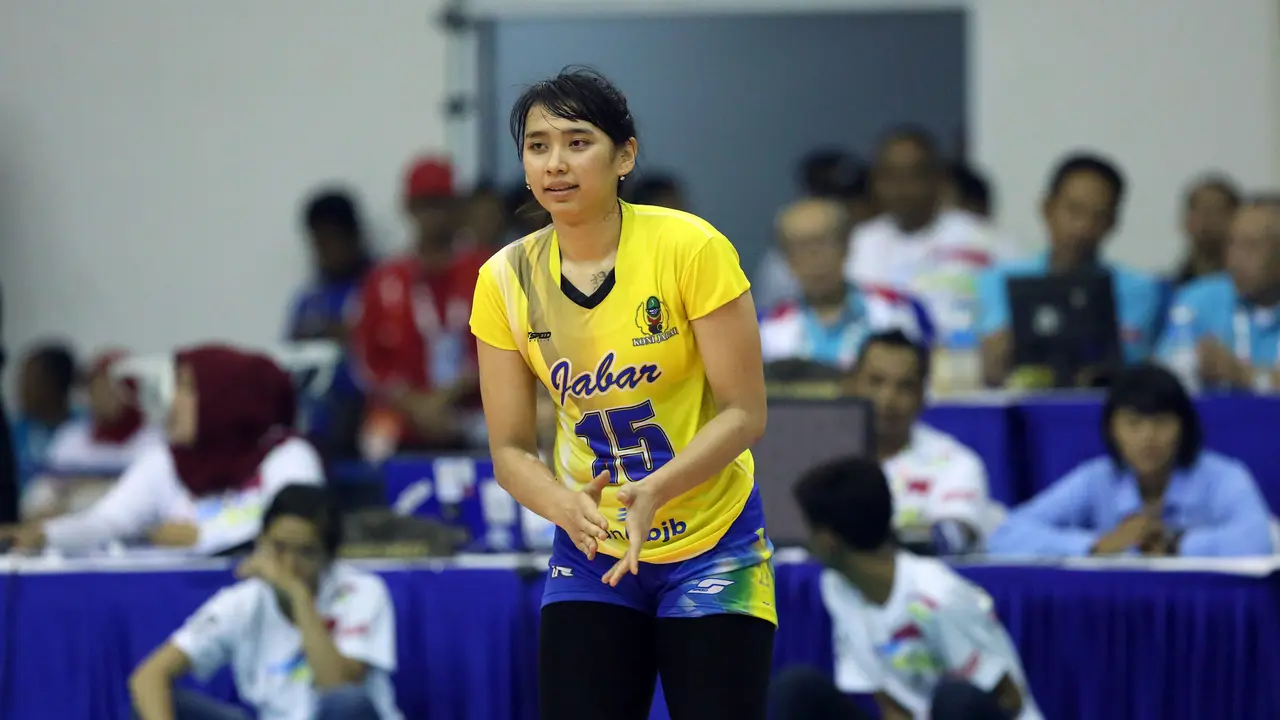 Yolla Yuliana