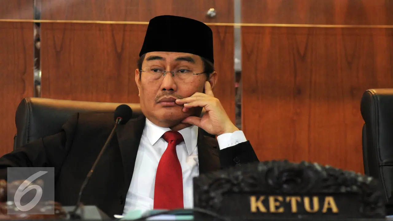 20160608-Ketua-KPU-dan-Anggota-Jalani-Sidang-Etik-DKPP-HEL