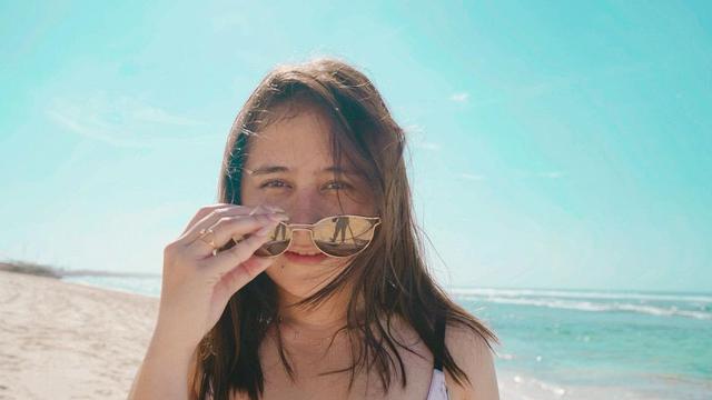 Momen Liburan Prilly Latuconsina di Bali. (Sumber: Instagram/prillylatuconsina96)