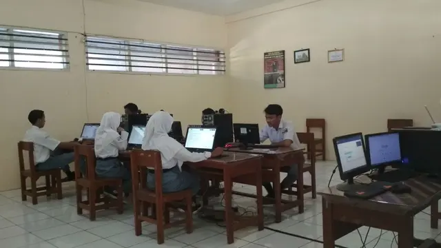 Pernah Jadi Sekolah Unggulan, UNBK di SMA Widya Utama Hanya Enam Siswa