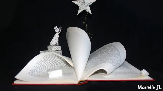 [Bintang] Memberi Nyawa Buku Tua dengan 7 Patung Kertas Berikut Ini