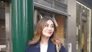 Tampilan bumil boyish Aaliyah rupanya sudah terbentuk sejak awal kehamilan saat liburan ke Jepang. [@aaliyah.massaid]