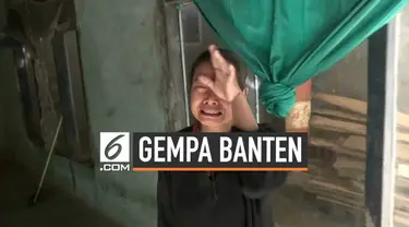 Gempa kuat magnitudo 6,9 yang mengguncang sejumlah tempat menyisakan kengerian bagi sebagian warga. Salah satunya Nuraeni, warga Pandeglang yang nyaris kehilangan anaknya.