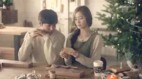 Lee Min Ho dan Yoona `Girls Generation` memamerkan kemesraan mereka saat momen spesial Natal.
